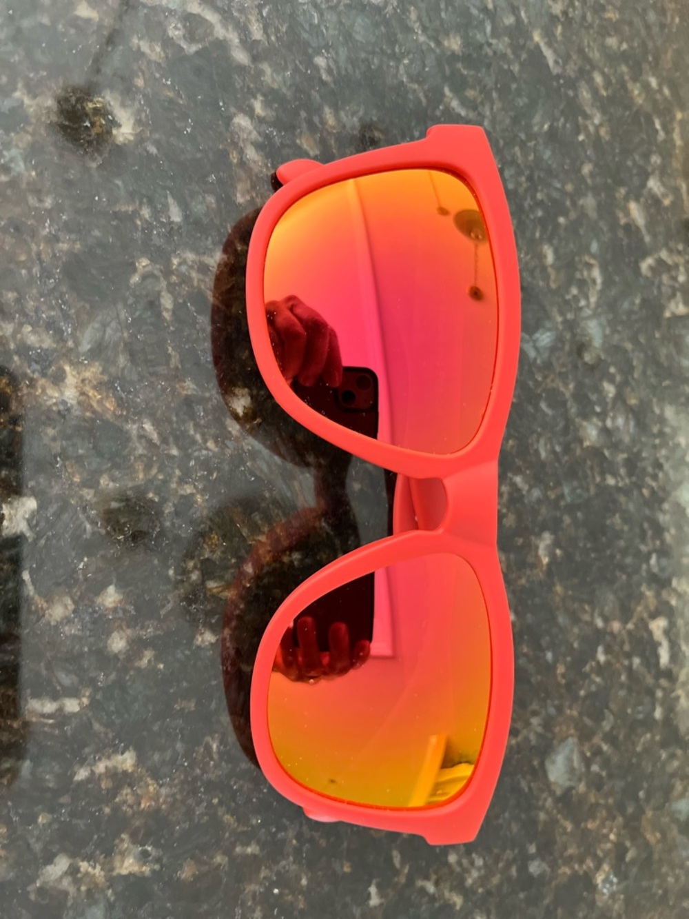 Red Mirrored Women’s Sunglasses